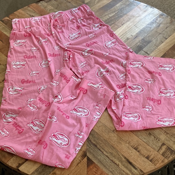 FLORIDA Gators sleep/lounge. Small New - Picture 3 of 6